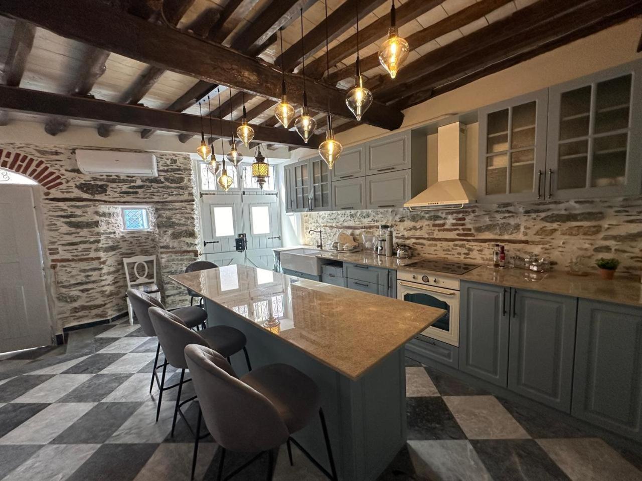 Plomari Nomad House Villa ภายนอก รูปภาพ