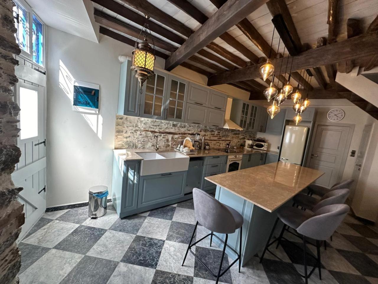 Plomari Nomad House Villa ภายนอก รูปภาพ